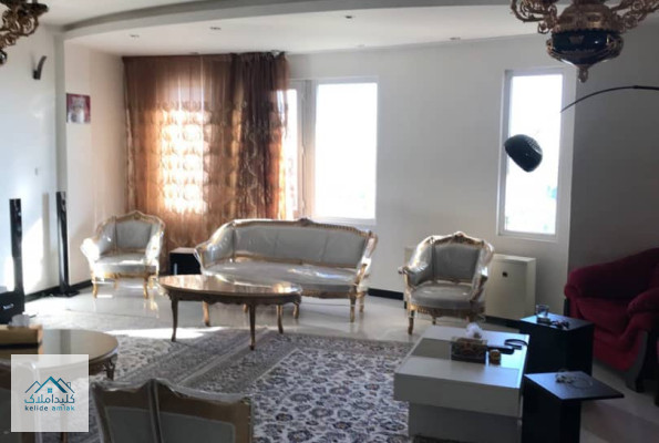 فروش اپارتمان مسکونی 135 متری در شهرک گلستان تهران