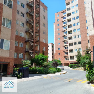 فروش آپارتمان مسکونی 80 متری در مجتمع مسکونی نیاوران مهرشهر کرج
